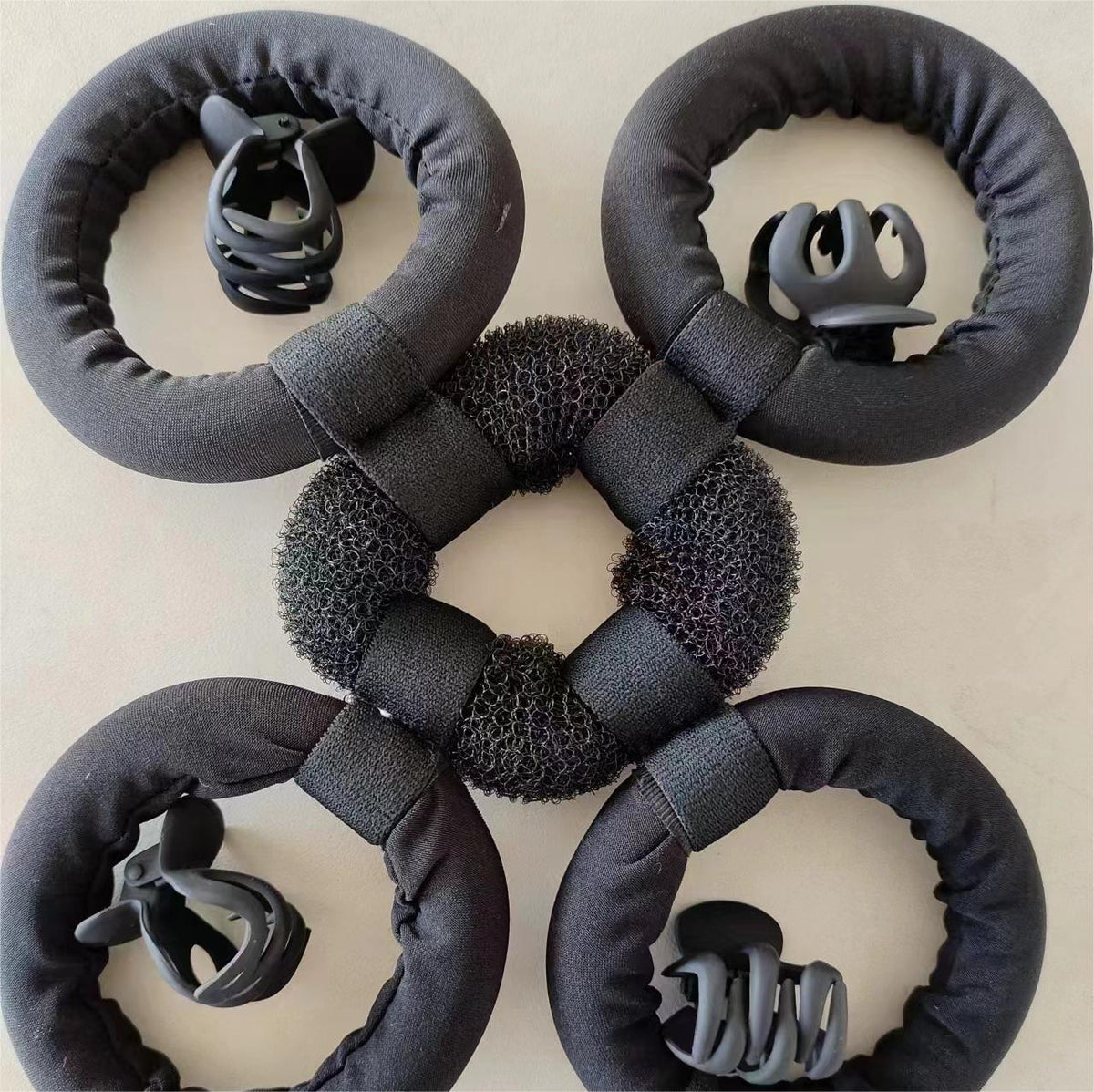 Heatless Wreath Curler